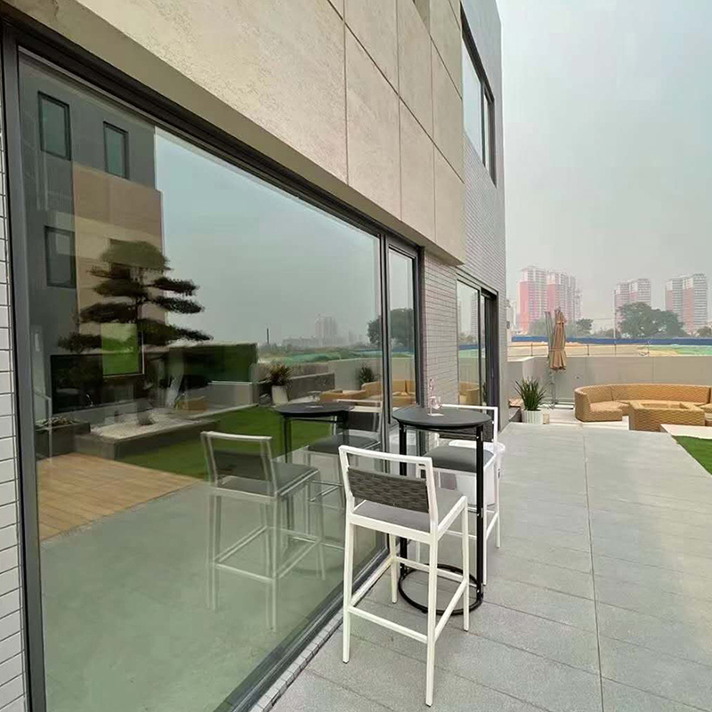 Zunyu 122 casement window