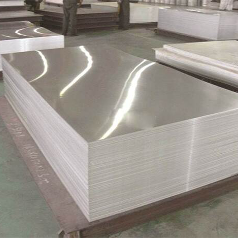 Aluminum sheet and aluminum roll