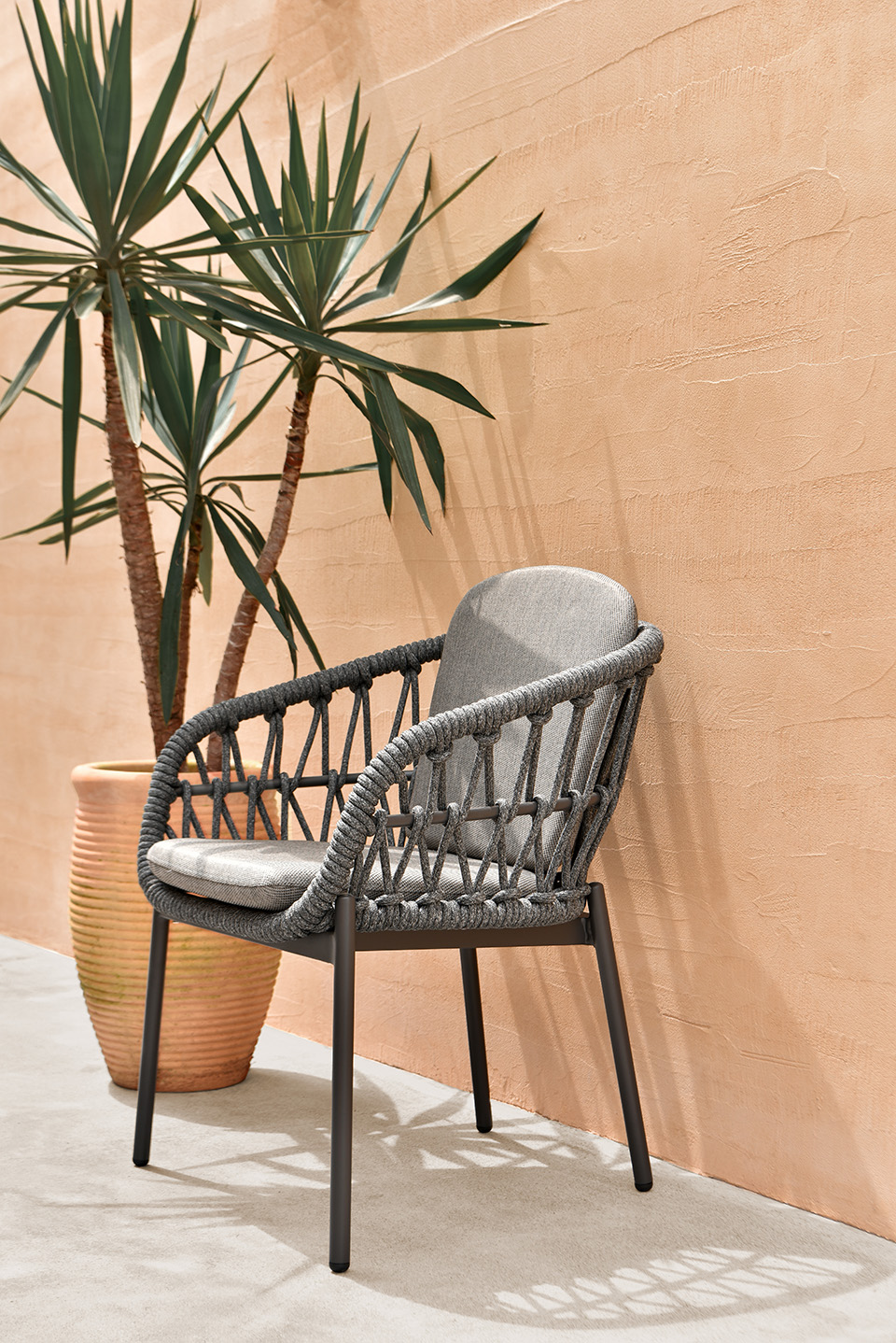 Bari dining chair 