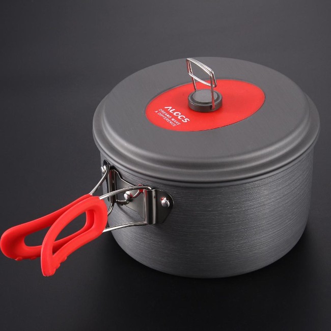 Five piece picnic pot for 2-3 travelers