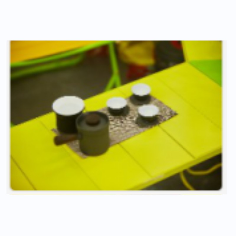 Colorful 755 Versatile Table