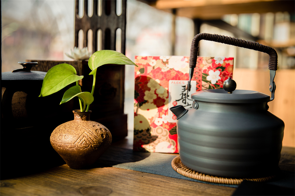 Tang Dynasty looking kettle (gift version)