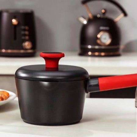 Fusomuku milk pot