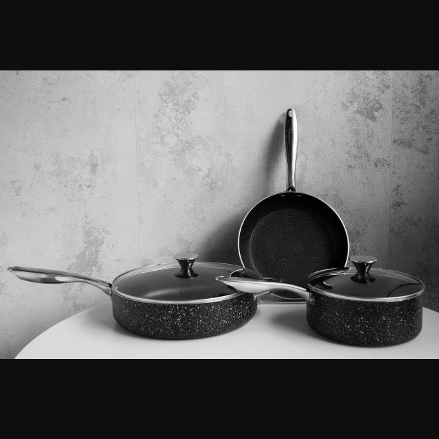 The pot has three pieces set
