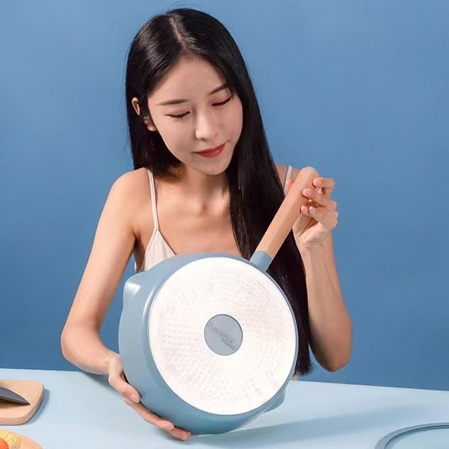 Fusomuku frying pan
